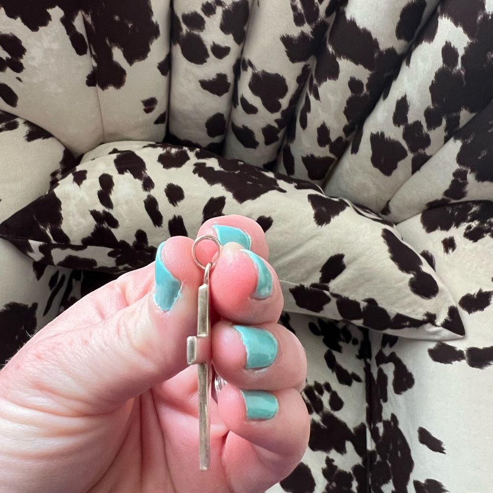 Authentic Turquoise Cross Pendant - Picture 4 of 4